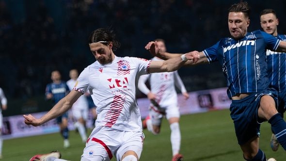 Željo ponovo "ućerao" više u svoj gol, ali konačno jedan i u "njihov": Jurić het-trikom zaledio Grbavicu