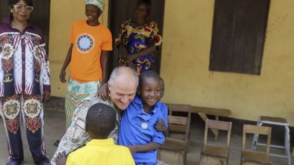 Humanost na djelu: Vojnici Oružanih snaga izgradili kuhinjski objekat za sirotište u Africi
