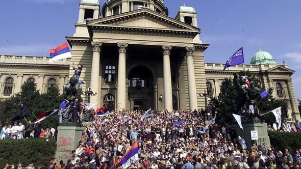 Prije 25 godina srušen je Slobodan Milošević