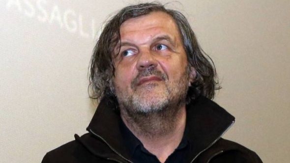 Kusturica hitno primljen u bolnicu, oglasio se iz postelje: Jauknuo sam od bola