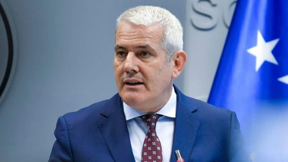 Svečla: Od 16 uhapšenih tokom vikenda, četvorica su pripadnici srbijanskih sigurnosnih službi