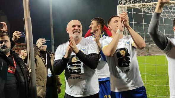 Video / Pogledajte slavlje nakon plasmana na Mundijal, spremne su bile i majice za veliki trenutak!
