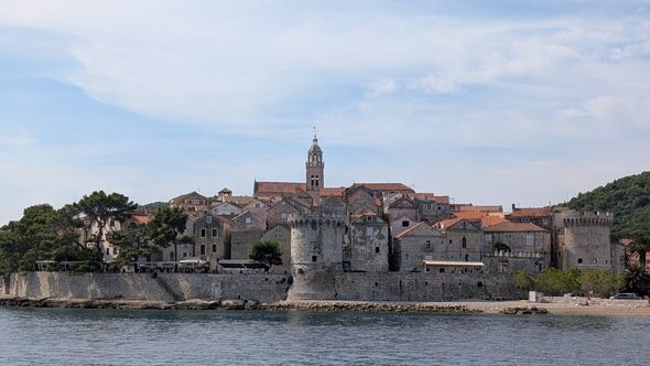 Prihodi od stranih turista u Hrvatskoj u predsezoni porasli za više od devet posto