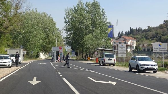 Upozorenja uoči godišnjih odmora: Evo šta se smije ponijeti na more