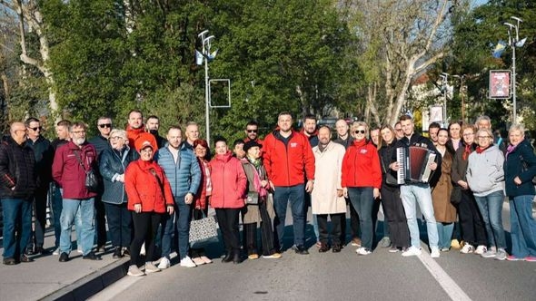 Prvomajski uranak u Bihaću u znaku sjećanja na borbu za radnička prava