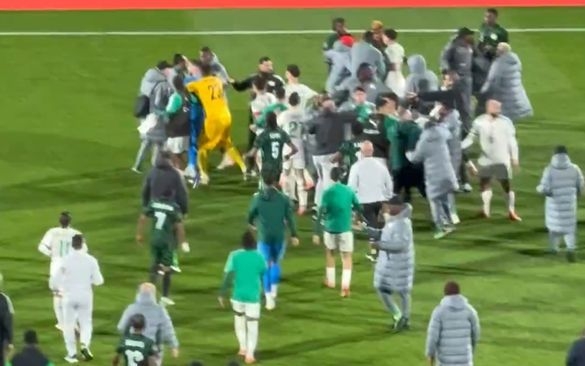 Video / Nigerija izbacila Alžir: Zidane započeo haos poslije utakmice 