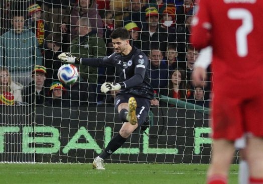 Penal drama odlučila, Zmajevi su u finalu baraža protiv Italije: Vasilj i Džeko su heroji 