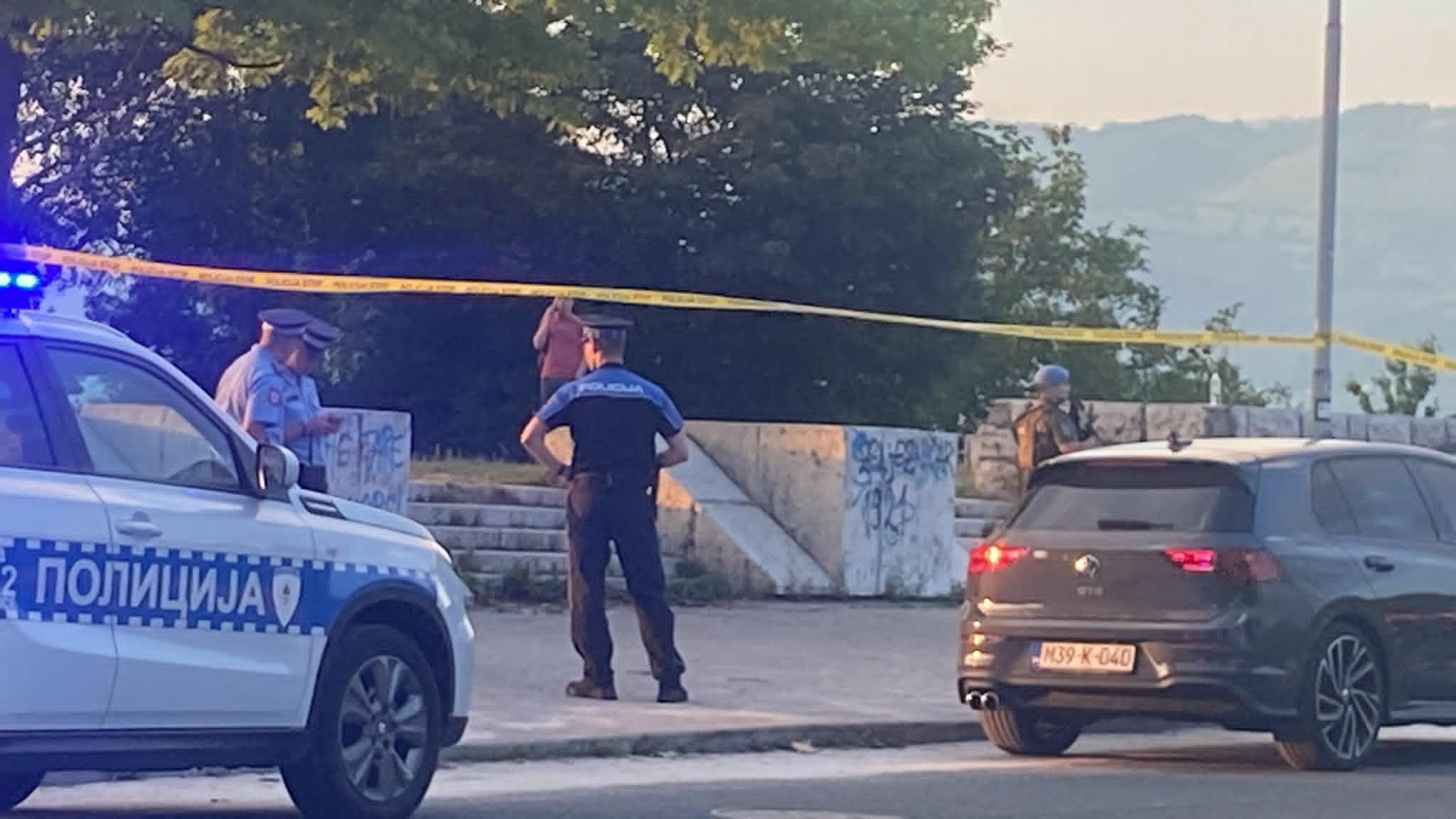 Video / MUP KS, MUP RS i FUP na terenu: Tri osobe povrijeđene u mafijaškom obračunu u parku Vraca