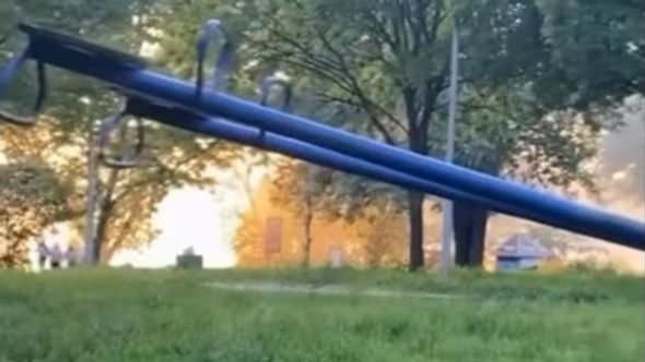 Izbio požar na Adi Ciganliji, sve je prekriveno dimom, stigli vatrogasci