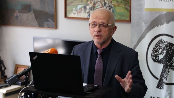 Analitičar Hamza Višća o odlasku Šmita za “Avaz”: Da smo normalna zemlja, radovali bismo se