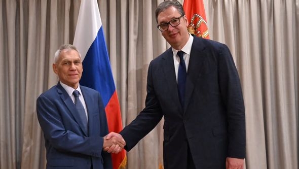 Vučić s ruskim ambasadorom: Razmotrili smo situaciju u vezi s NIS-om