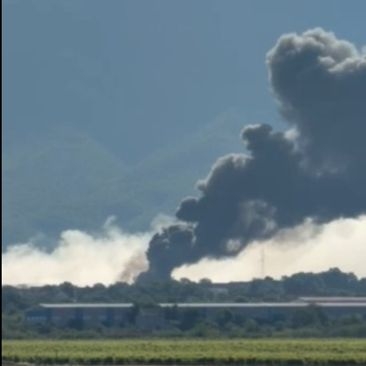 Deponija Uborak ponovo gori: Upućeno više vatrogasnih vozila na lice mjesta