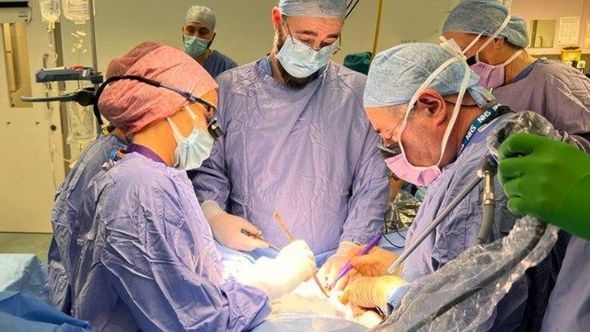 Transplantacija koja može promijeniti svijet: Britanka donirala sestri maternicu kako bi se ostvarila kao majka