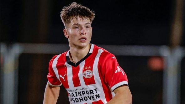 Esmir Bajraktarević drugi put u nizu na klupi PSV-a