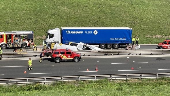 Teška nesreća: Na autoputu Maribor-Ljubljana pet osoba poginulo, jedna povrijeđena