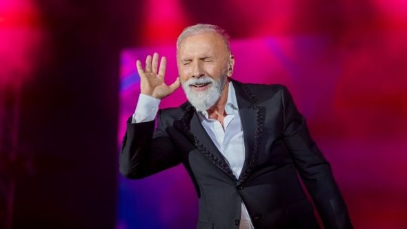 Dino Merlin Sarajki platio račun za lijekove u apoteci