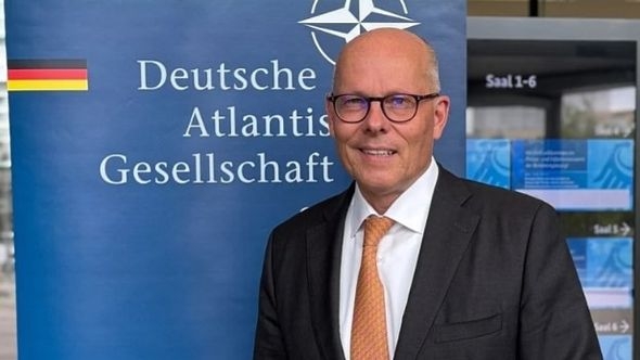 Njemački parlamentarac zabrinuto poručio: "Trampova administracija drugačije promišlja o BiH od Brisela i Berlina"