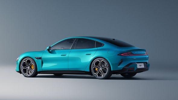 Xiaomi, proizvođač pametnih telefona, predstavio svoj prvi električni automobil