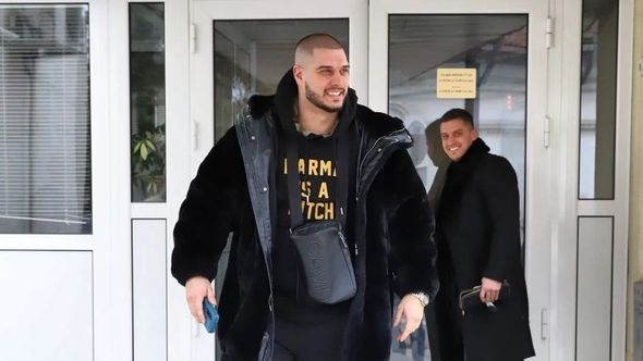 Napadi sa svih strana: Ko to obmanjuje Dejana Dragojevića?