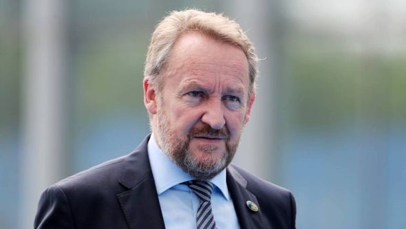 Izetbegović o pokušaju pljačke stoljeća: Kredit će s kamatama premašiti milijardu KM