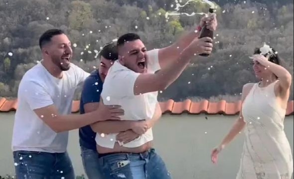 Adam dobio sina: Slavlje u porodici Đogani