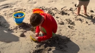 Liječnica upozorava roditelje: Ovo je najopasnija stvar za djecu na plaži
