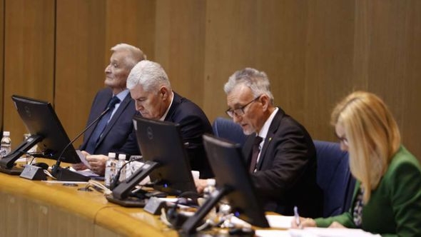 Danas sjednice Doma naroda PSBiH: Predviđeno razmatranje zakona o akcizama, VSTV-u i Sudu BiH
