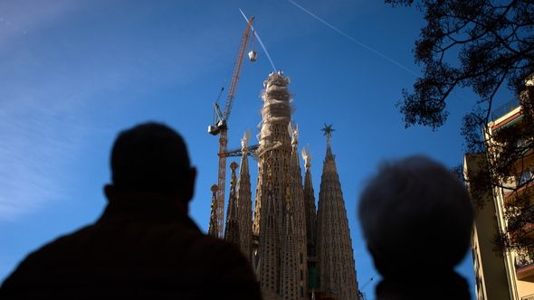 Završen najviši toranj Sagrada Familie: Najviša crkva na svijetu dostigla visinu od 172,5 metara
