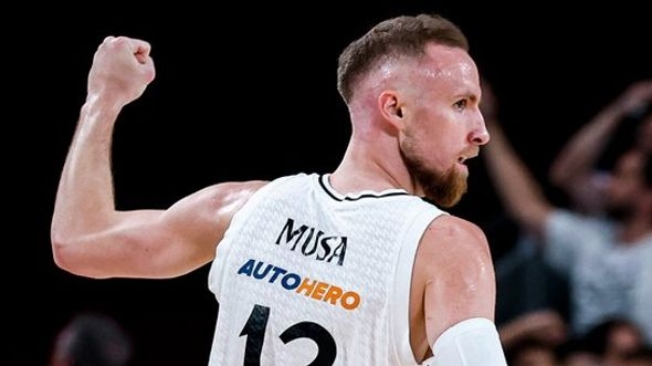 Real se spasio "metle" Olimpijakosa: Musa odličan uprkos odlukama trenera Matea