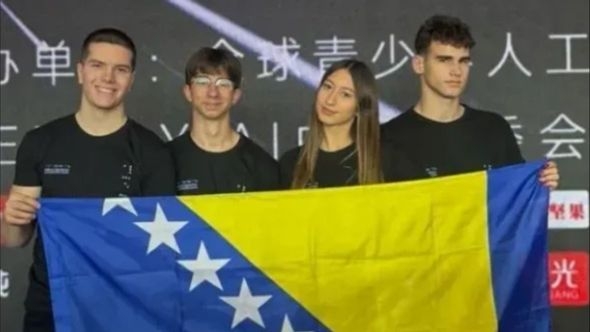 Među 50.000 učesnika ostvarili rezultate svjetske klase: Travnički robotičari briljirali u Šangaju