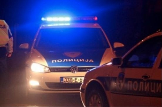 Stravična nesreća u bh. gradu: Automobil sletio s puta, poginula žena 