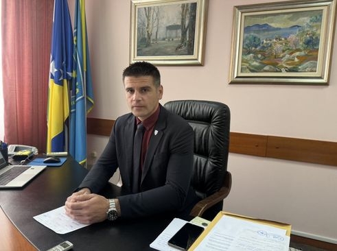 Marić: Postoje određene indicije šta je motiv paljevine službenog automobila gradonačelnika Mostara