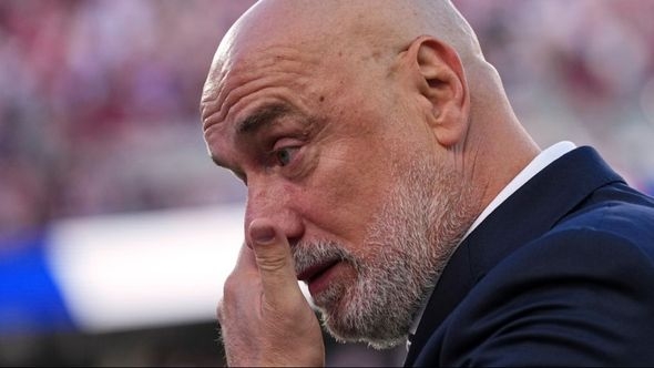 Nikad emotivniji Sergej Barbarez stao pred kamere: "Stvarno volim ove momke, tužno je što nismo napravili novu historiju"