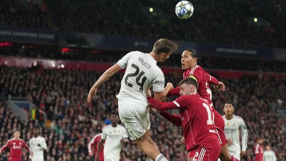 Mek Alister srušio Real Madrid na Enfildu!