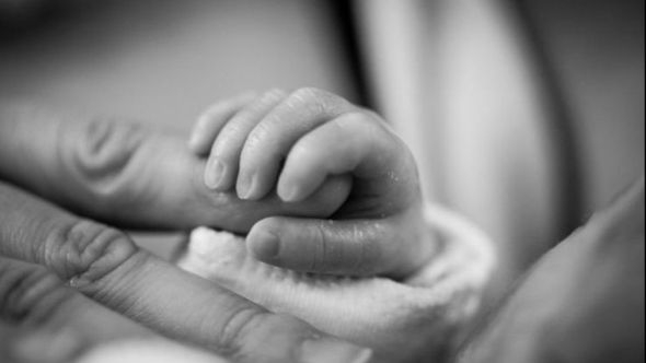 Zenica u žalosti: Preminula jednogodišnja djevojčica Asala