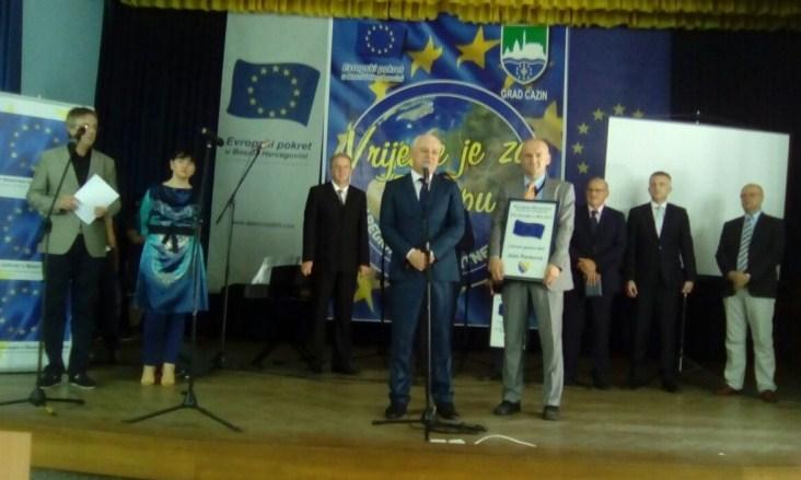 Evropski pokret u BiH uručio priznanja u okviru "Dana Evrope": Jozi Pavkoviću nagrada za "Ličnost godine"