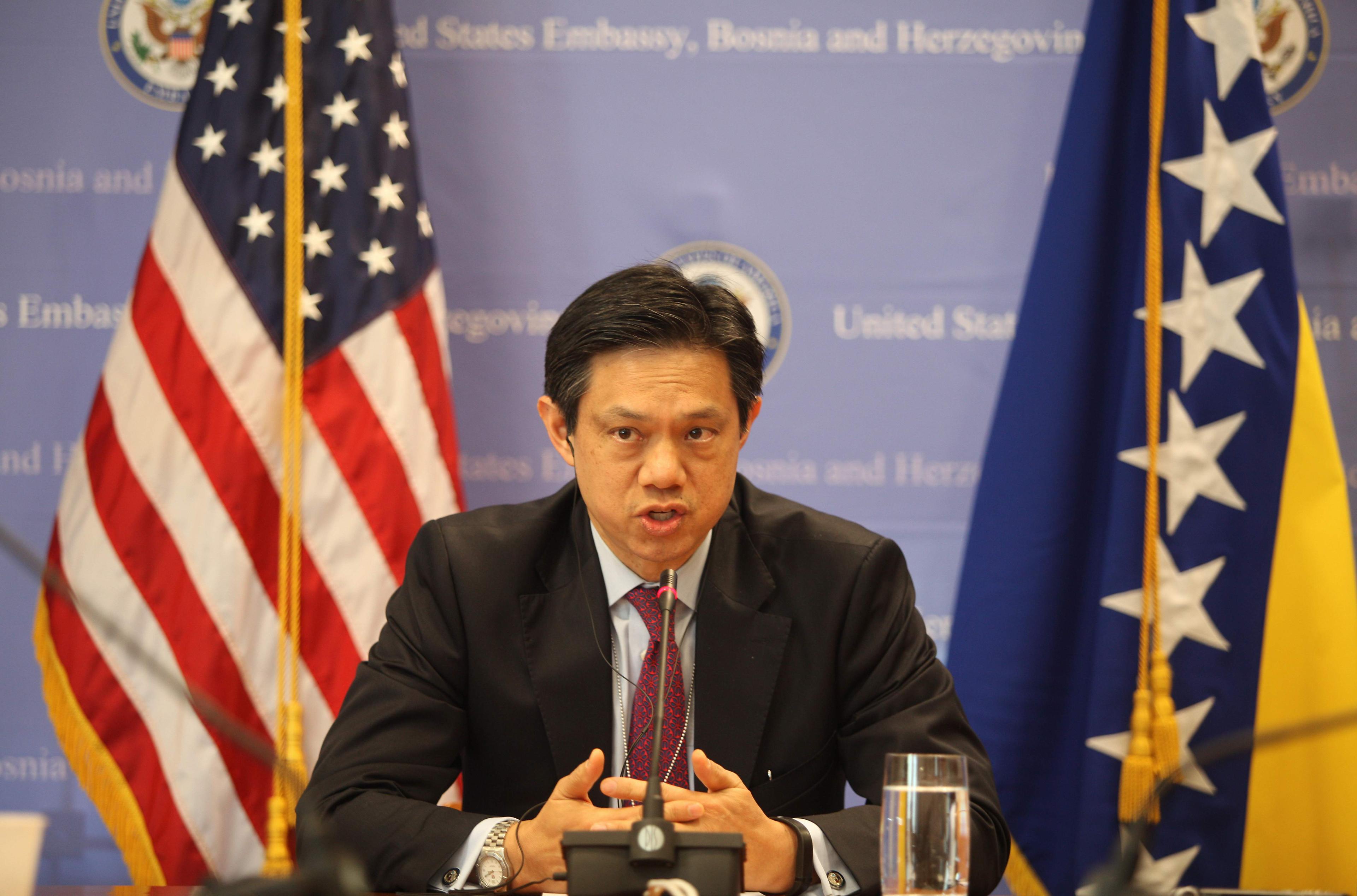 Hojt Ji podnio ostavku na mjesto pomoćnika zamjenika državnog sekretara SAD