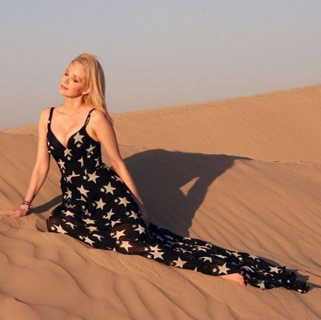 Predah od obaveza: Jelena Rozga uživala u sunčanom Dubaiju