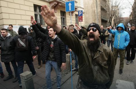 Javnost zgrožena beogradskim skupom podrške Milanu Nediću