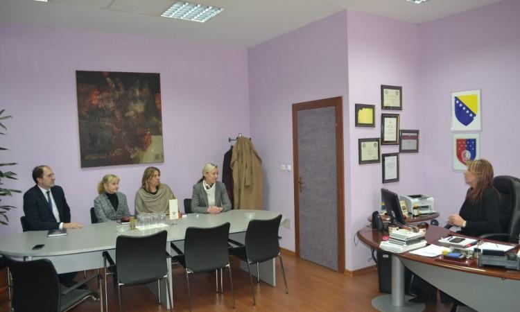 Nenadić najavio jačanje kapaciteta tužilačkih institucija u KS