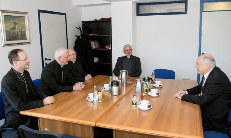 Incko s delegacijom Biskupske konferencije Austrije o političkoj situaciji u BiH
