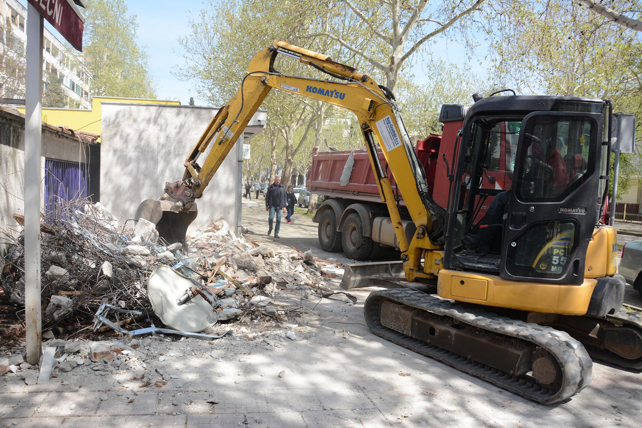U Mostaru će biti srušeno 767 nelegalnih objekata