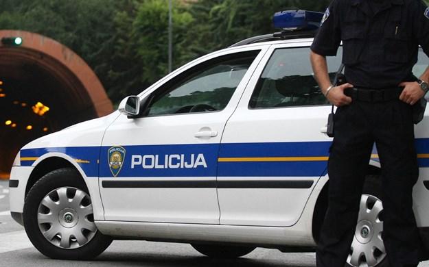 Drama kod Splita: Muškarac pucao u kući u Kaštel Sućurcu