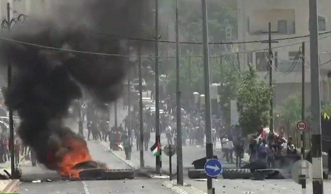 Novi sukobi u Izraelu: Molotovljevi kokteli, šok-bombe, kamenice...