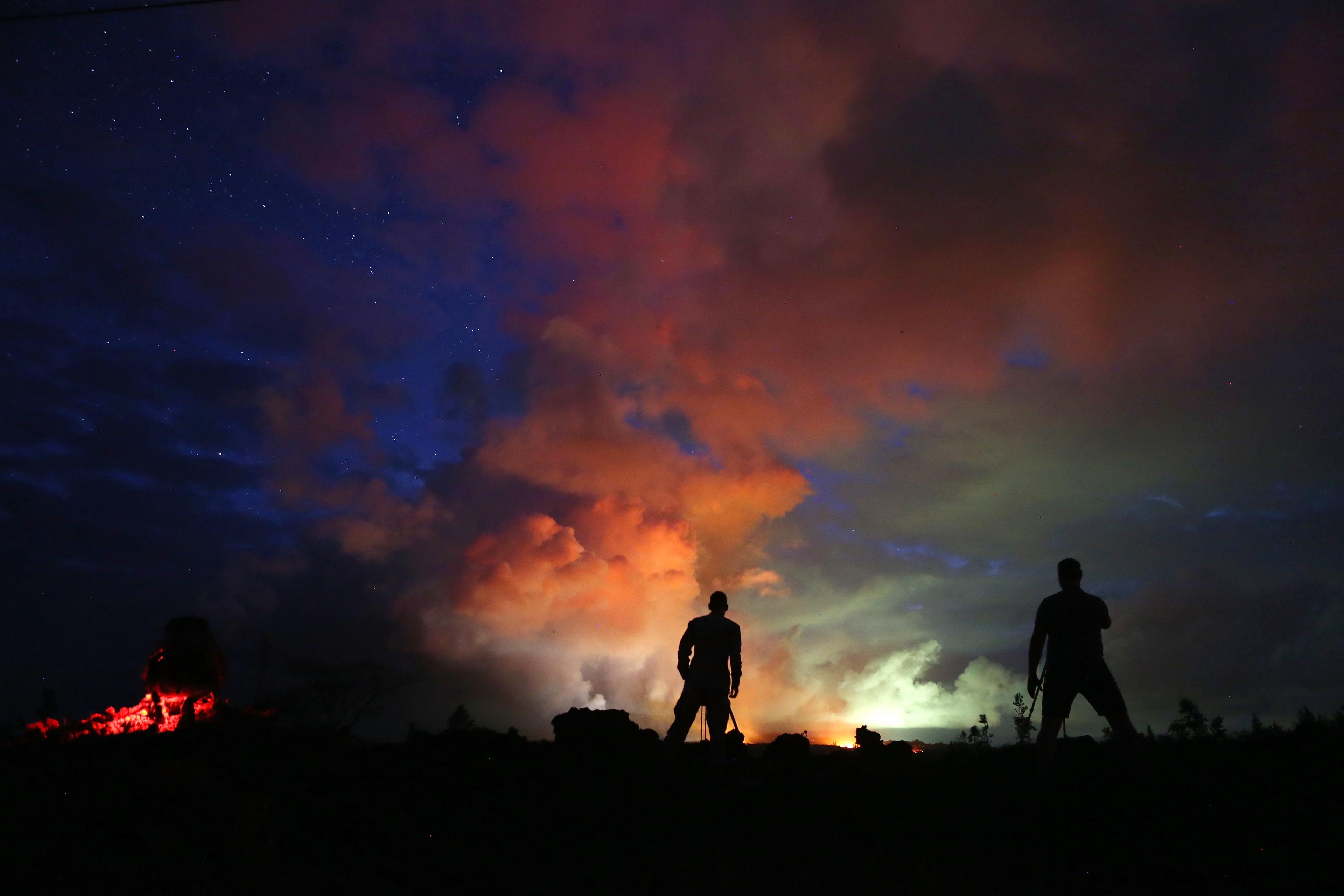 Obistinili se strahovi: Vulkan na Havajima izbacuje "projektile"