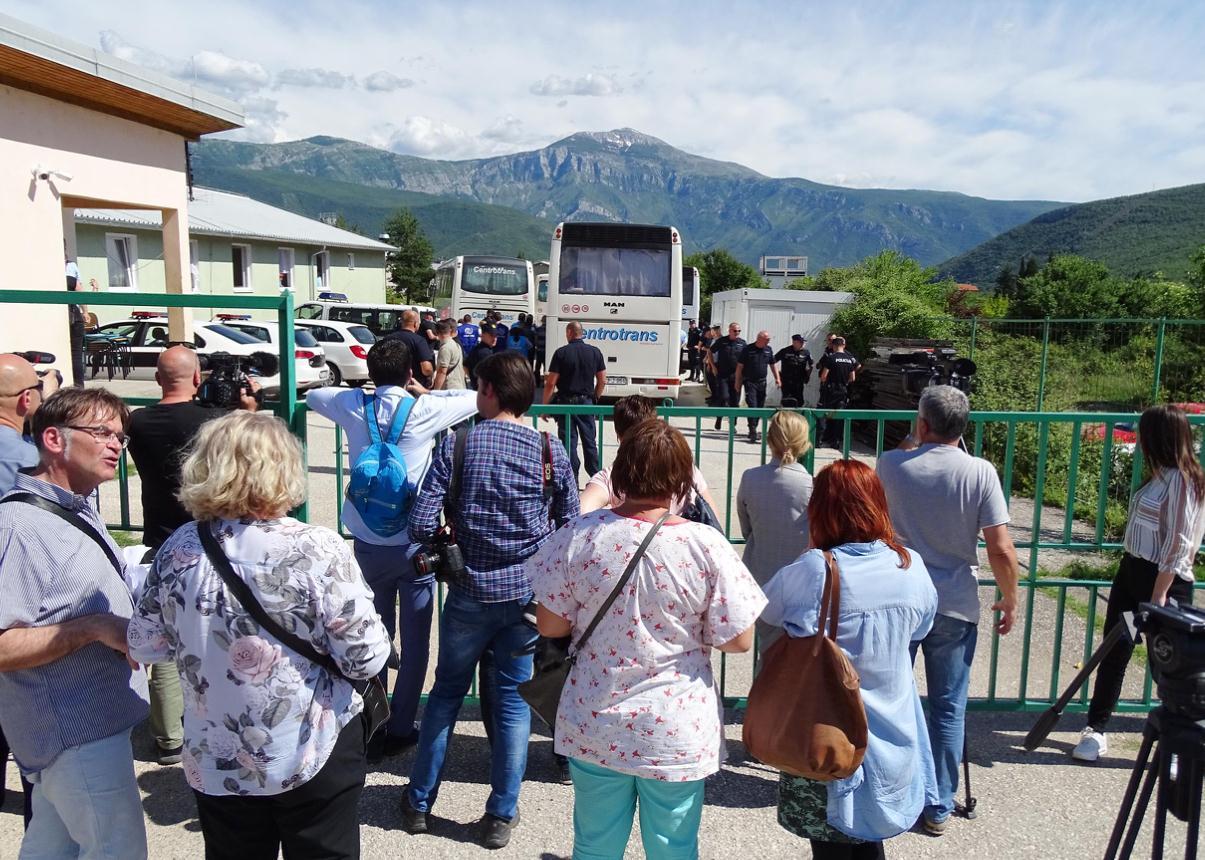 Dan nakon drame s migrantima: Stanje u Salakovcu mirno