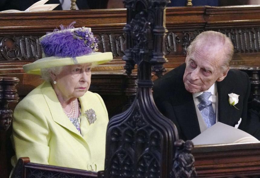 Evo zbog čega je samo kraljica Elizabeta šutjela tokom izvođenja himne