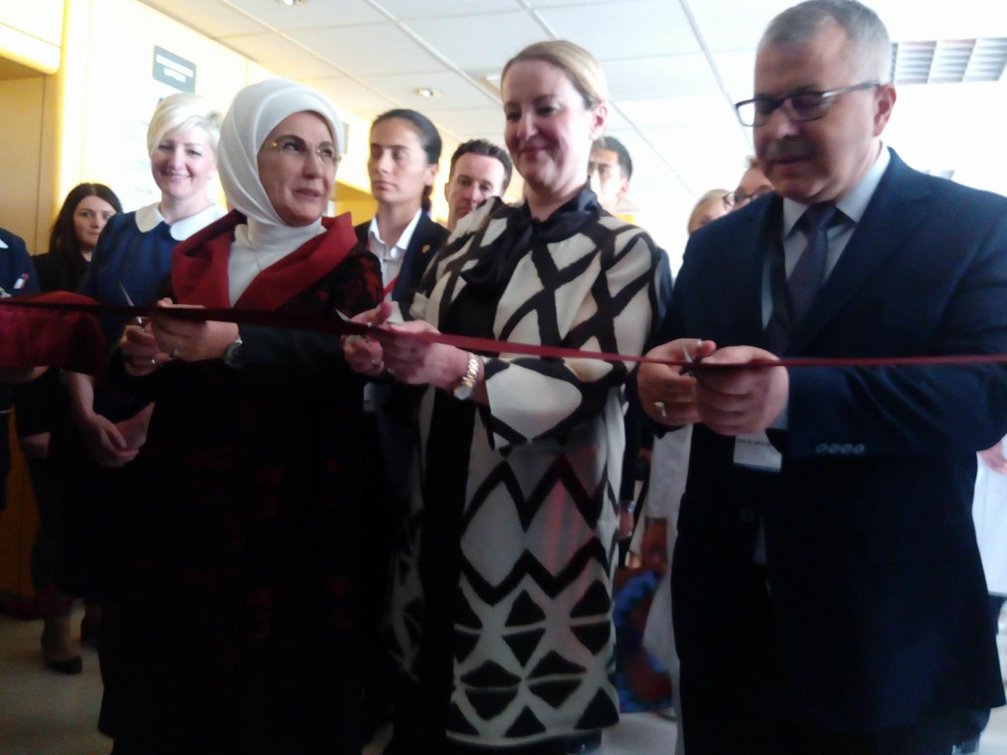 Emine Erdoan, supruga predsjednika Turske, otvorila Kliniku za hematologiju