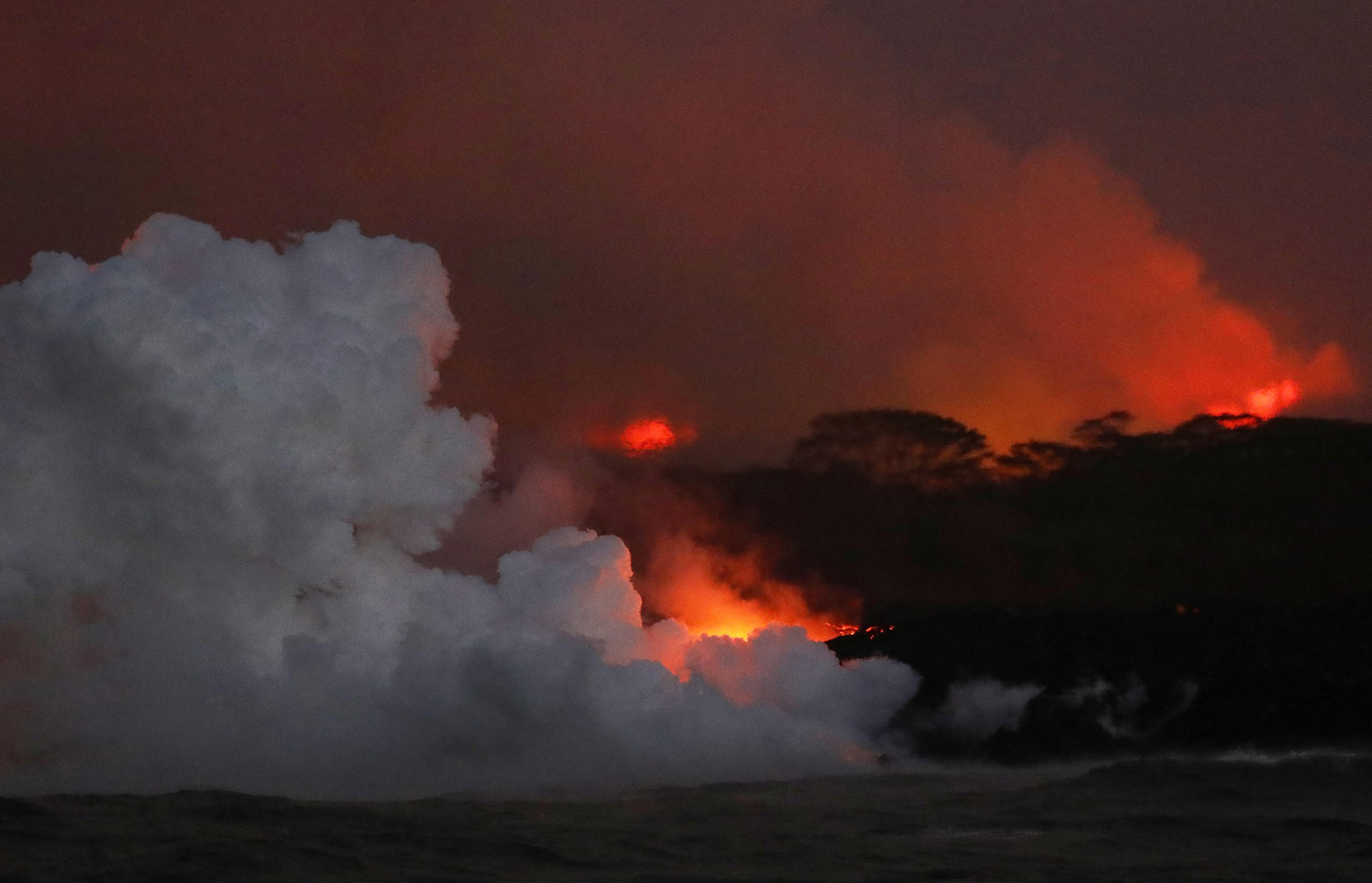 Lava iz vulkana na Havajima približila se elektrani