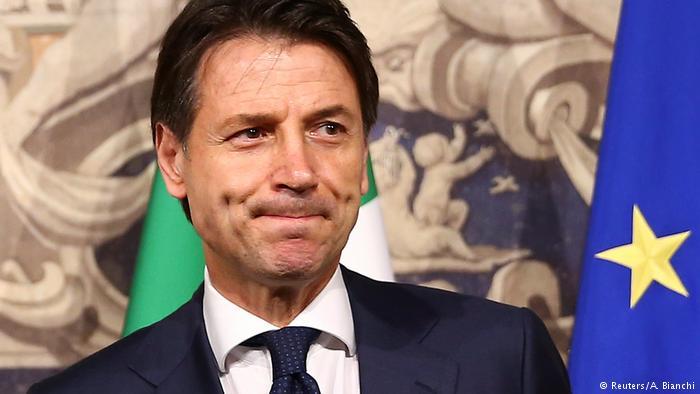 Nova vlada Italije položila zakletvu, Di Majo i Salvani nasmijani